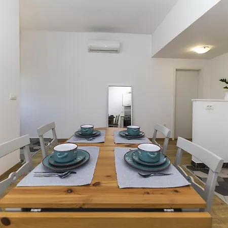 Apartment 23 With Free Private Parking Zadar Exterior photo